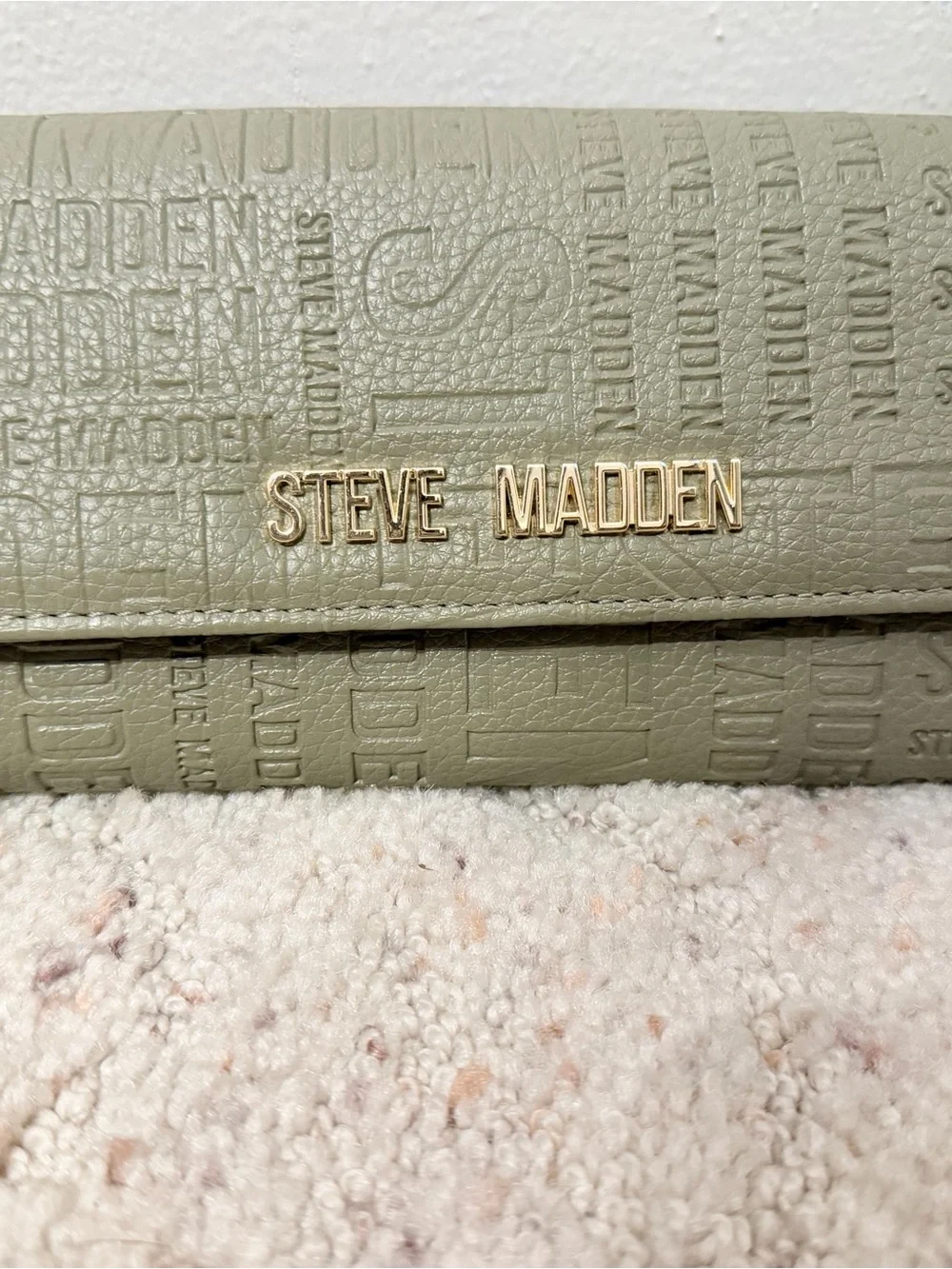 Steve Madden Olive Green Embossed Logo Wallet with Gold Hardware
